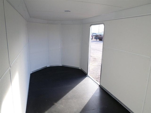 2015 Wells Cargo