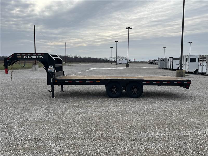 PJ102 x 20' Low-Pro Flatdeck TA GN5