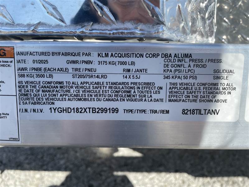 Aluma8218 Tilt Executive TA Trailer5