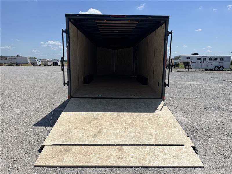 LookElement SE 8.5 X 24' w/ Rear Ramp7