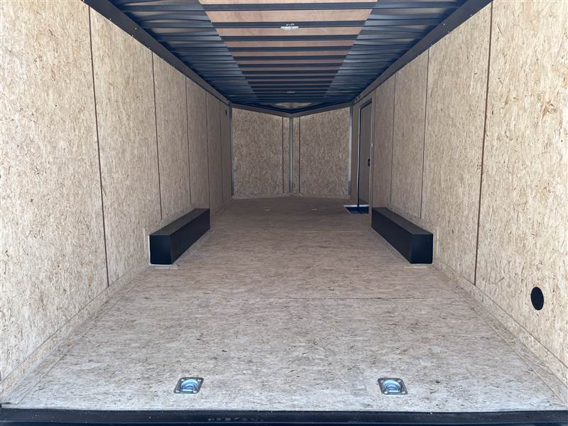 LookElement SE 8.5 X 24' w/ Rear Ramp8