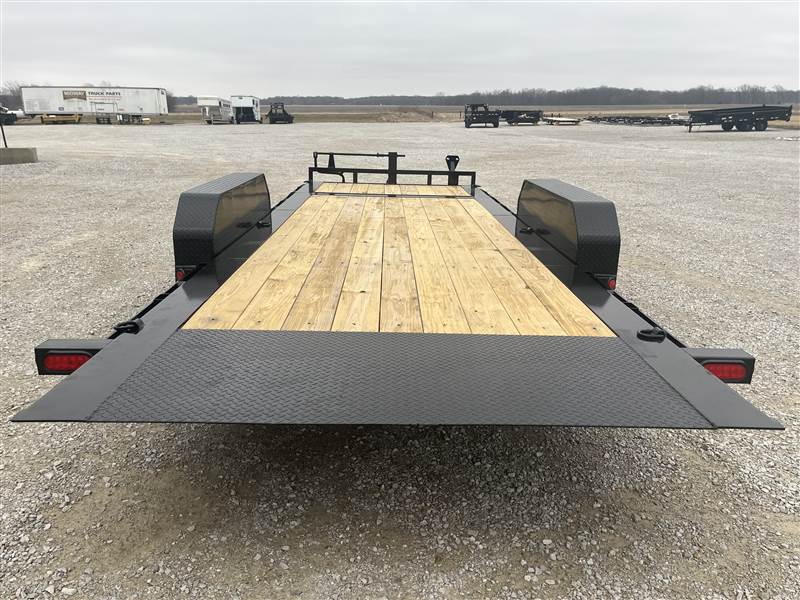 PJ82 x 20' (4+16) Heavy Duty Equipment Tilt BP6