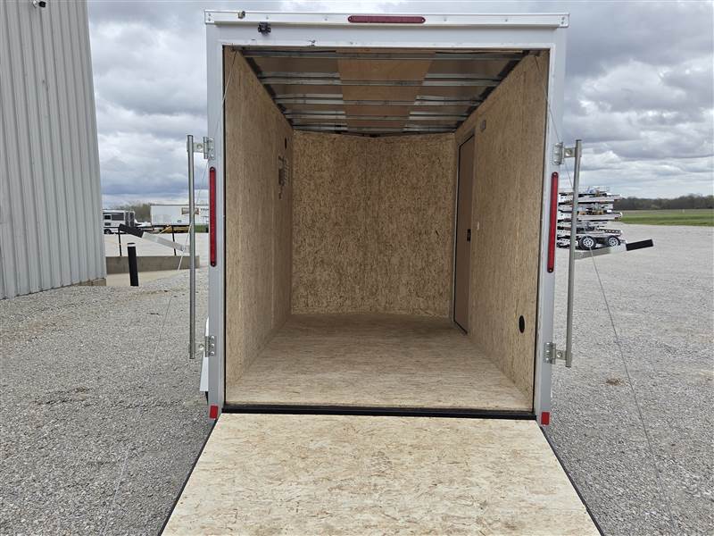 LookST DLX 6 x 10' w/ Rear Ramp6