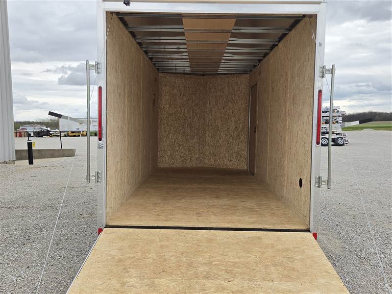 LookST DLX 7 x 16' w/ Rear Ramp7