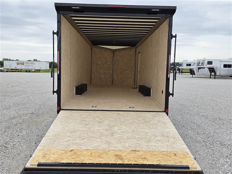 LookElement SE 8.5 x 24' Car Hauler w/ Rear Ramp7