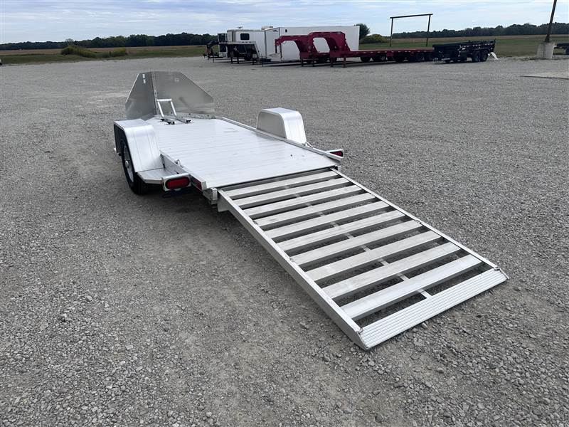 2027 Aluma MC10 photo 6