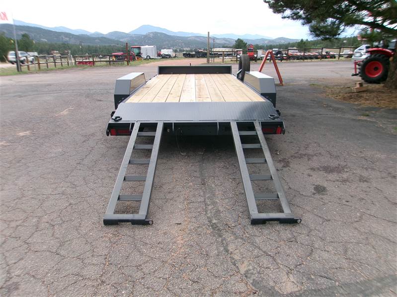 2027 Hillcrest SALE: photo 7