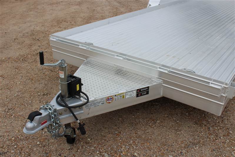 2025 Featherlite