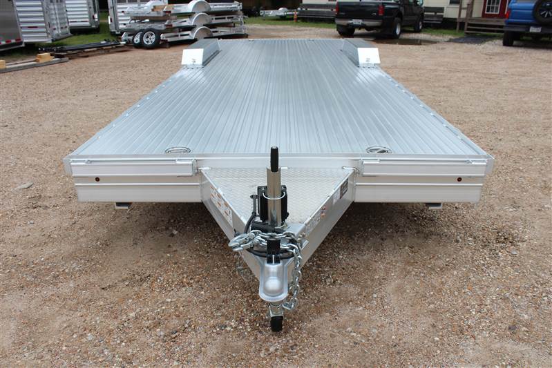2025 Featherlite