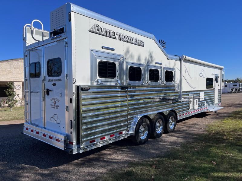 2024 Elite 4 Horse 17'8'' Living Quarter By Trail Boss NFR Sh