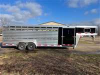 2024 Exiss 24ft show cattle with 6ft tack room and side ramp