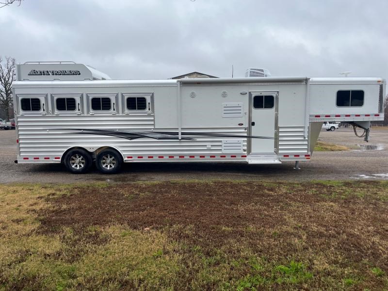 2024 Elite 4 horse 10'8'' living quarter with generator