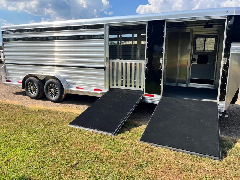 2025 Exiss 24' show cattle with 4 pens