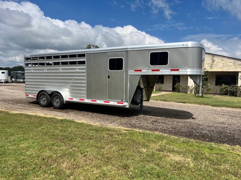 2025 Exiss 4 horse gooseneck with drop windows