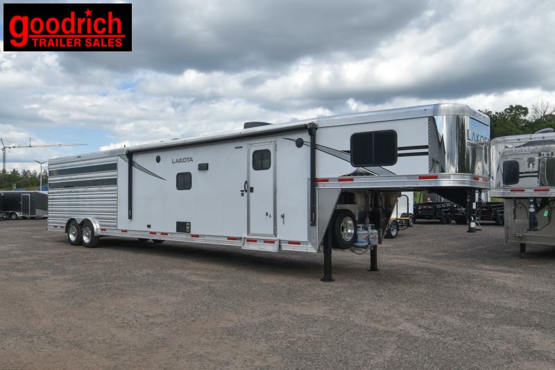 2025 Lakota charger 81415ssr livestock living quarters