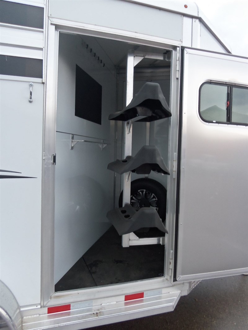 Trailer Photo 7