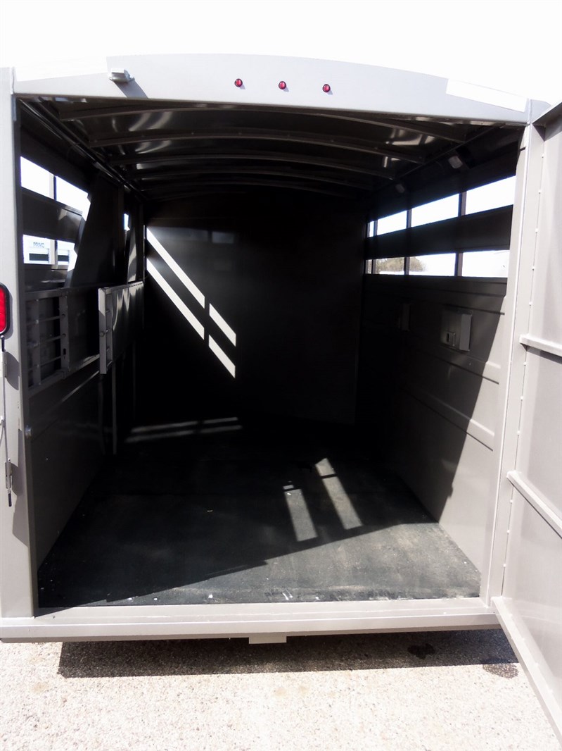 Trailer Photo 7