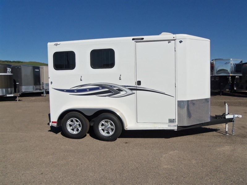 2023 Titan 2h royal - rear tack