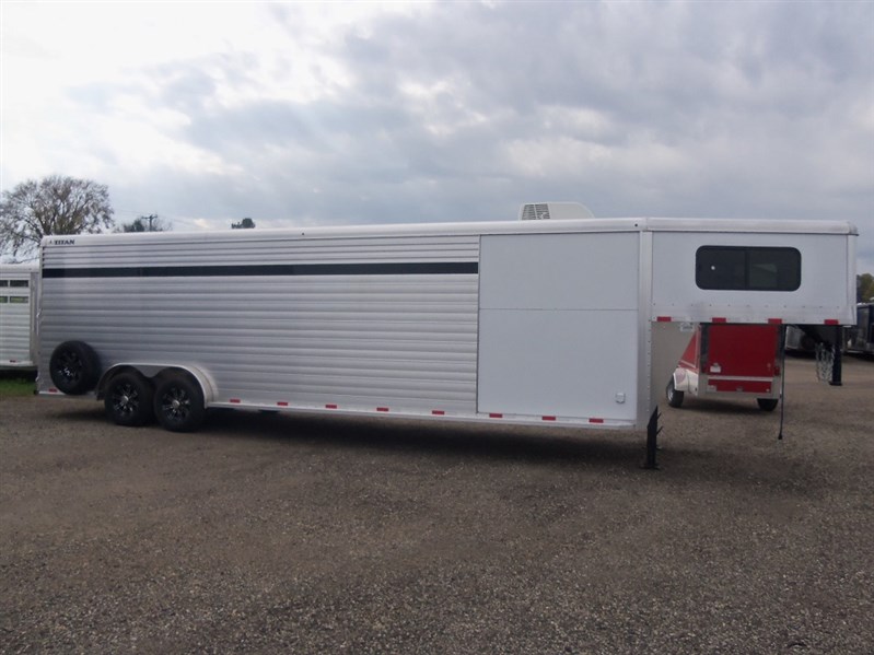 Trailer Photo 12