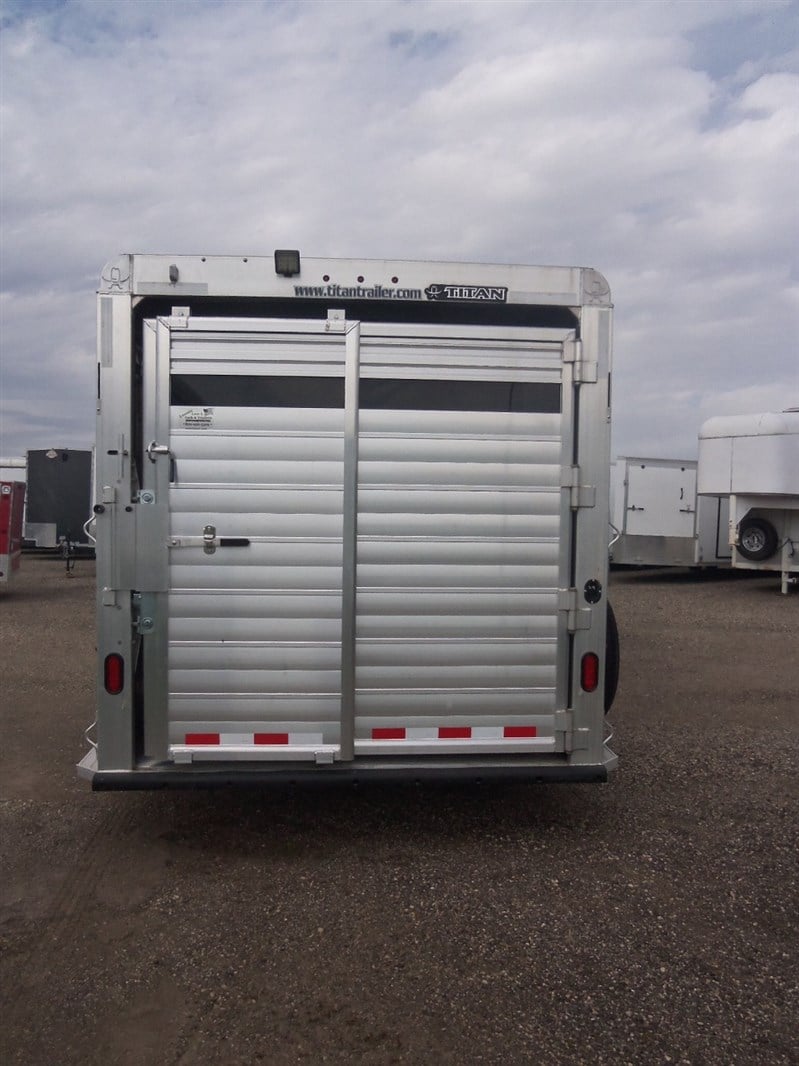 Trailer Photo 7