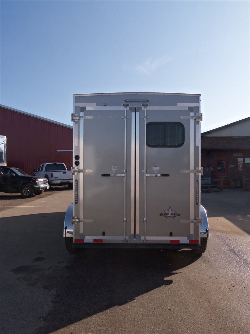 Trailer Photo 3