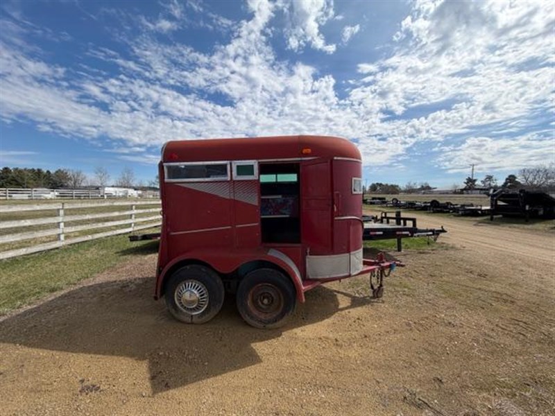 Trailer Photo 2