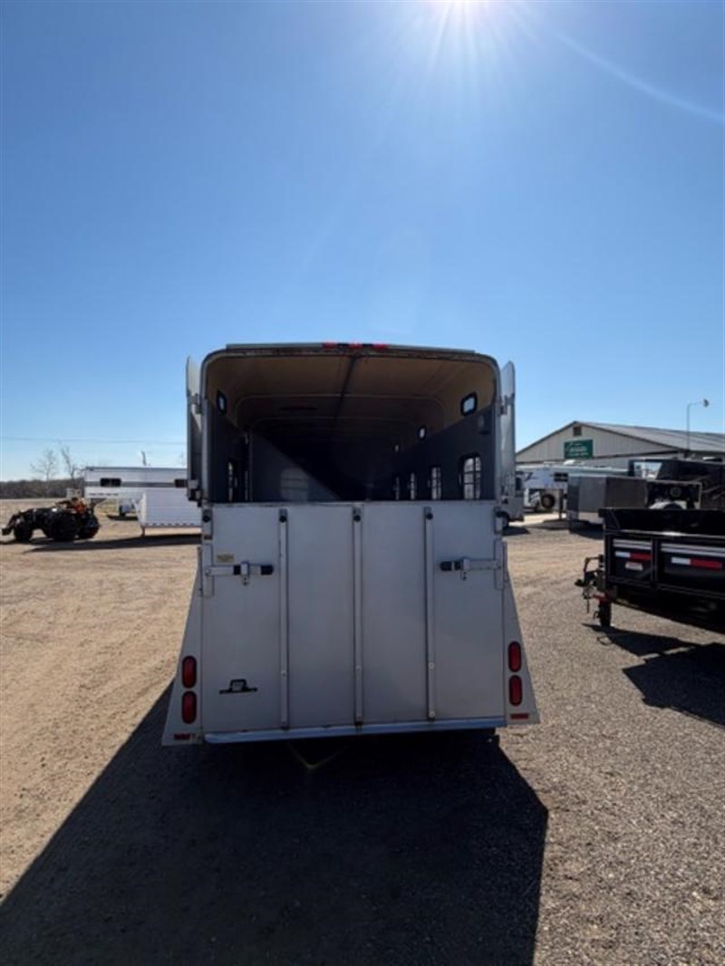 Trailer Photo 6