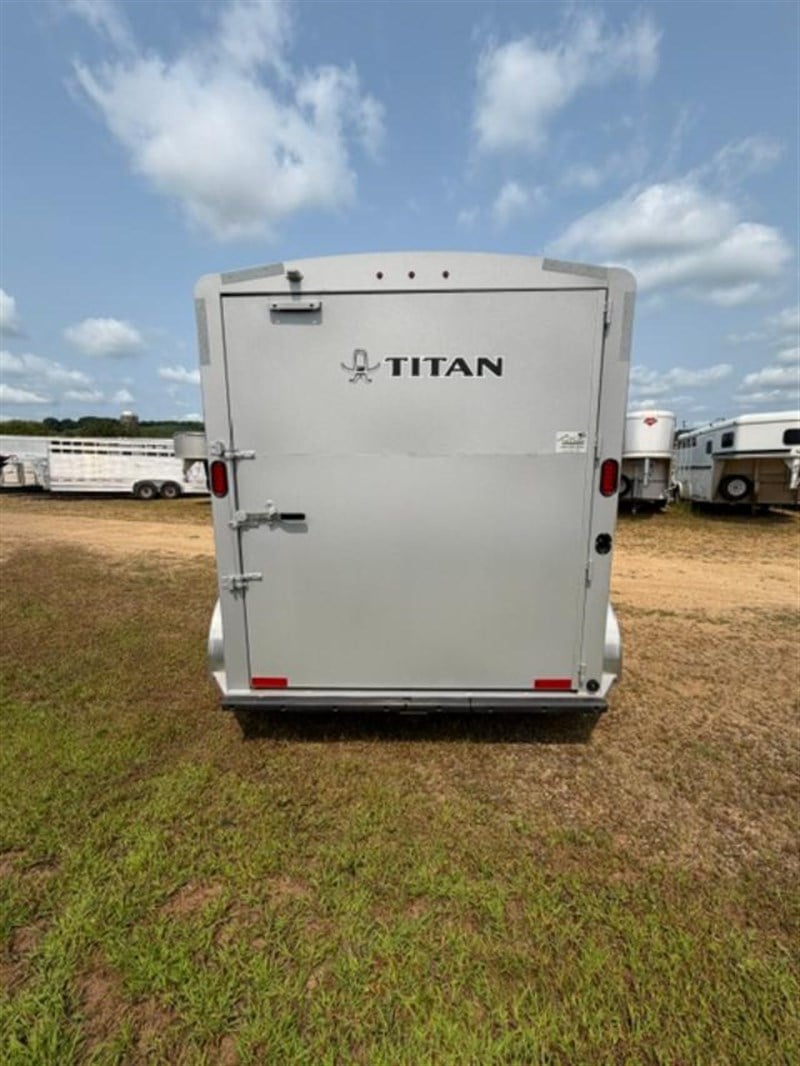 Trailer Photo 7