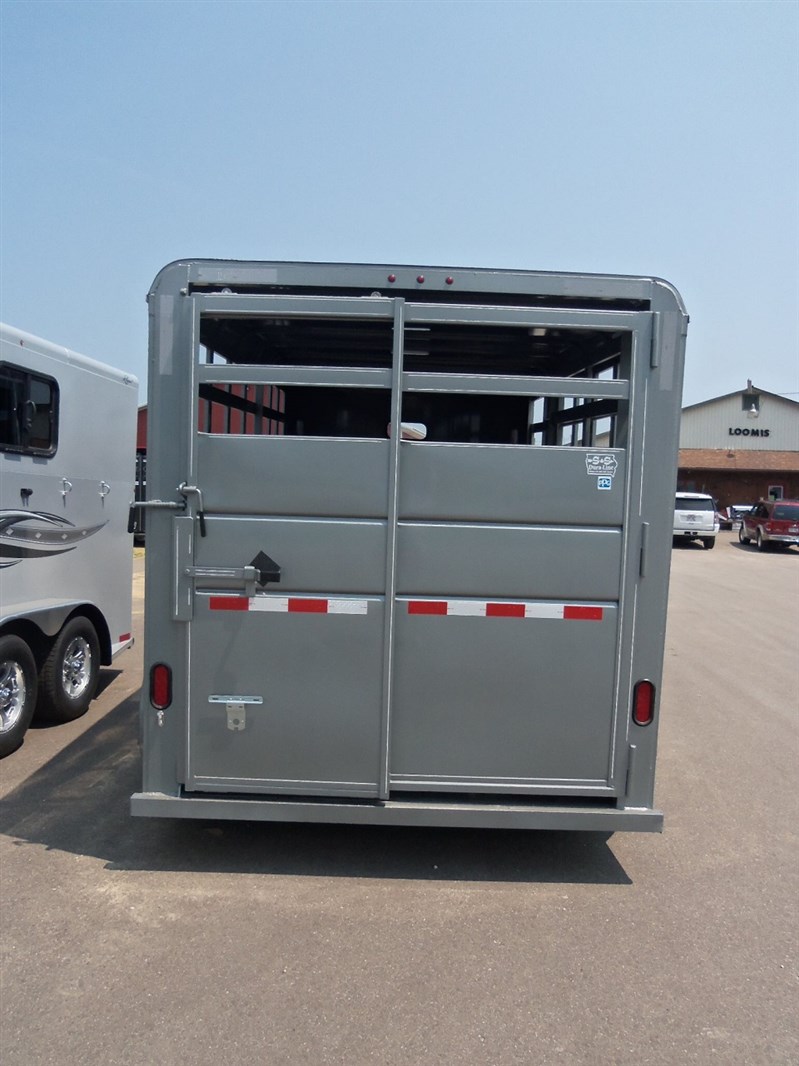 Trailer Photo 3