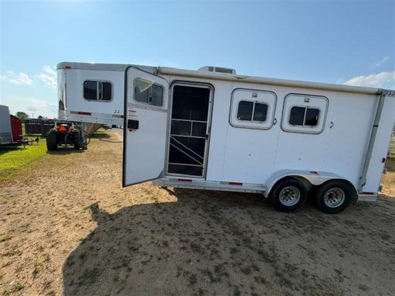 Trailer Photo 5