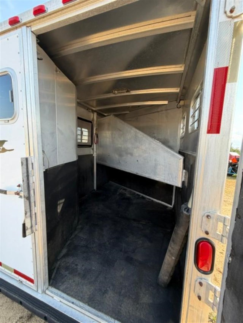 Trailer Photo 7