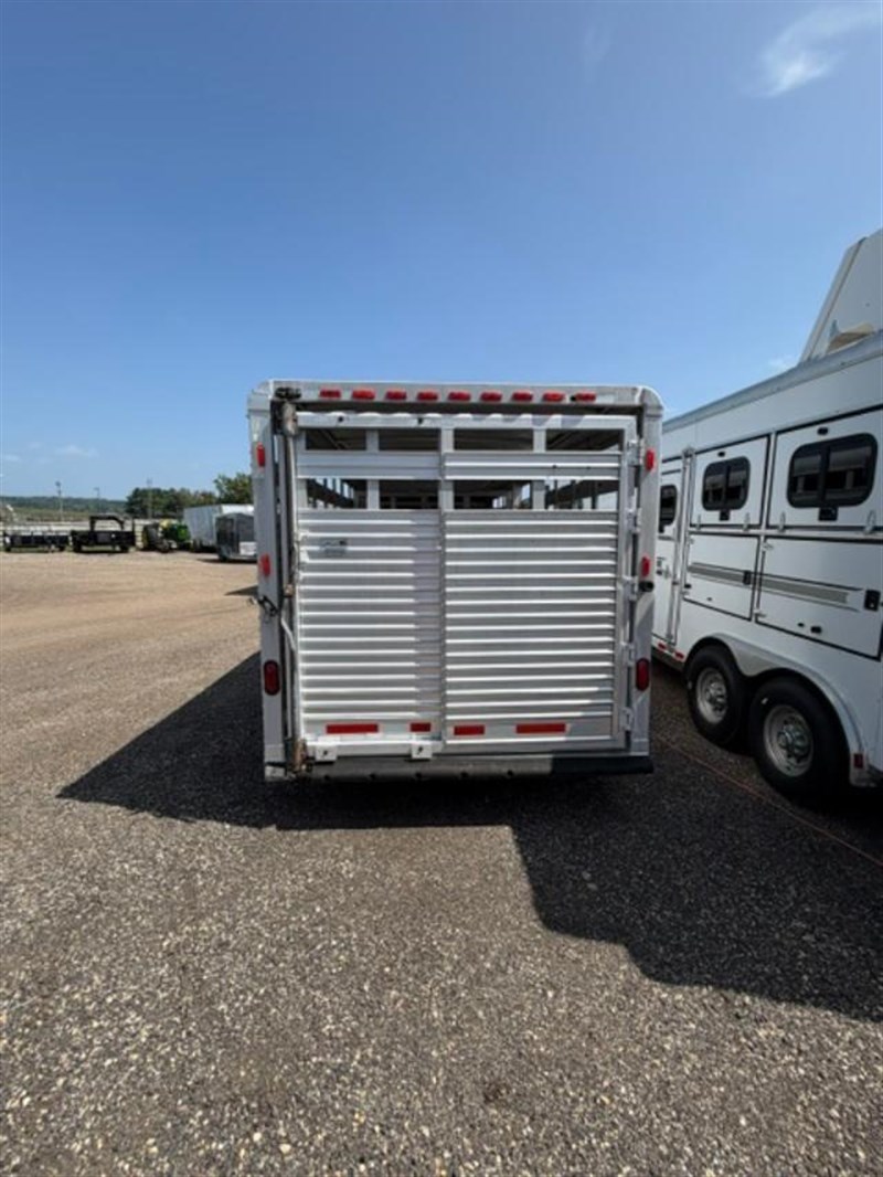 Trailer Photo 3