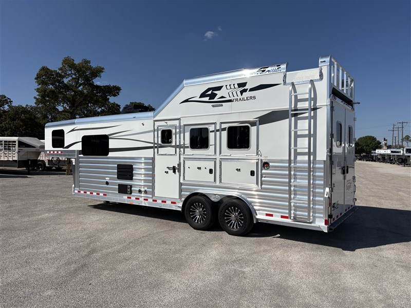 Trailer Photo 13