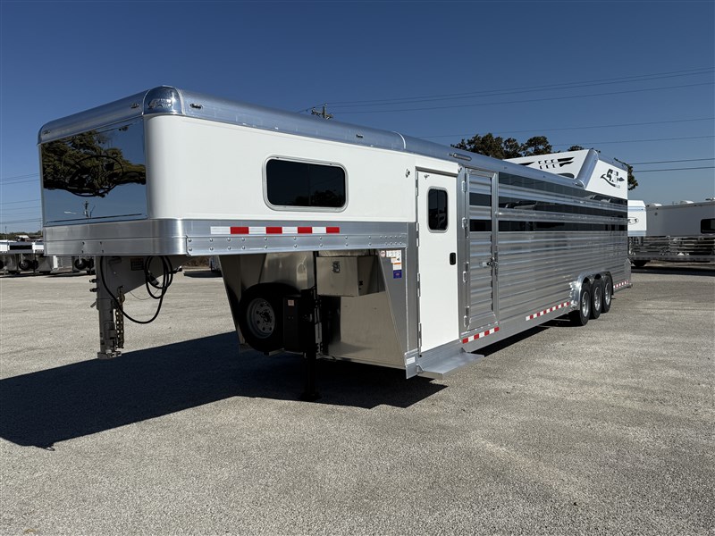 Trailer Photo 20
