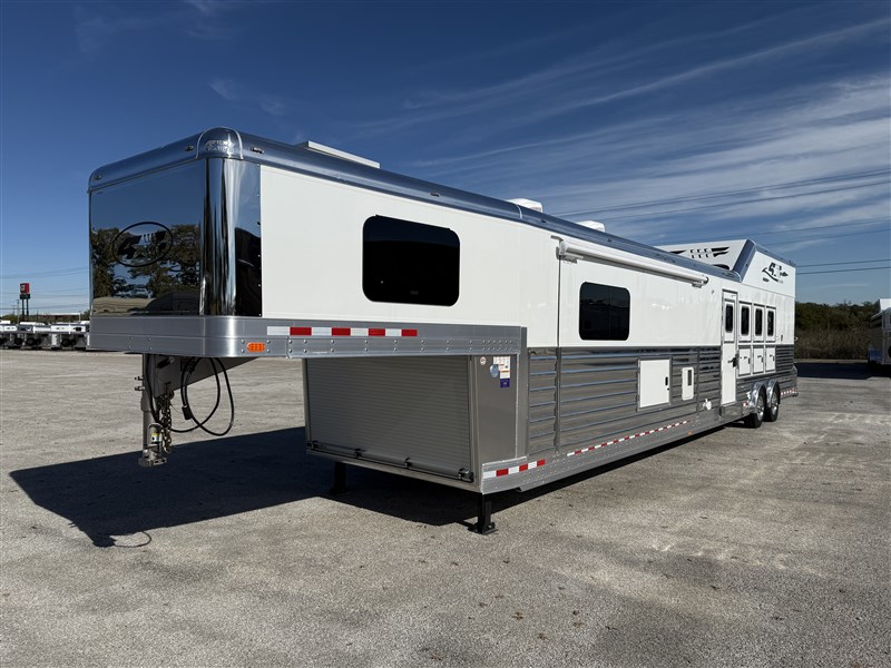 Trailer Photo 21