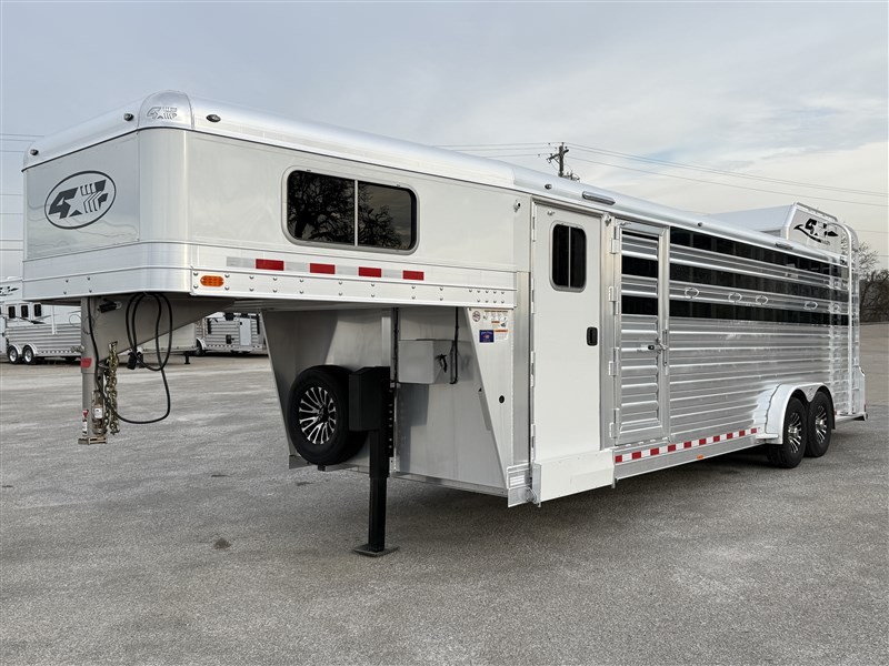 Trailer Photo 17
