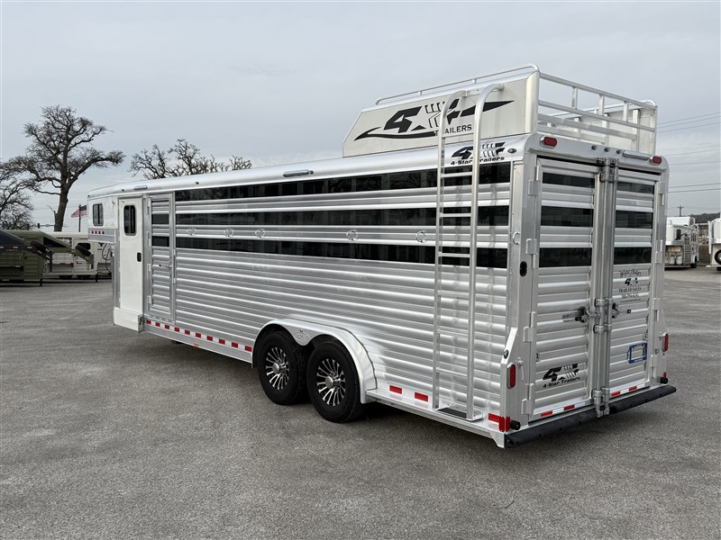 Trailer Photo 16