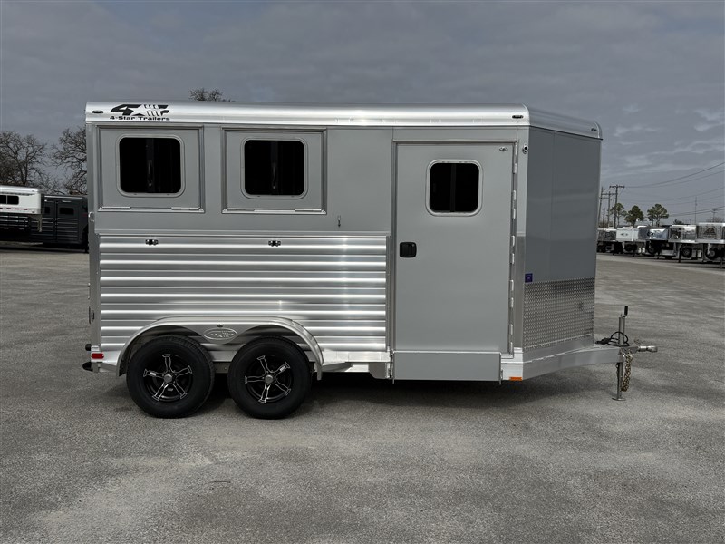 2027 4-star 2 horse slant warmblood