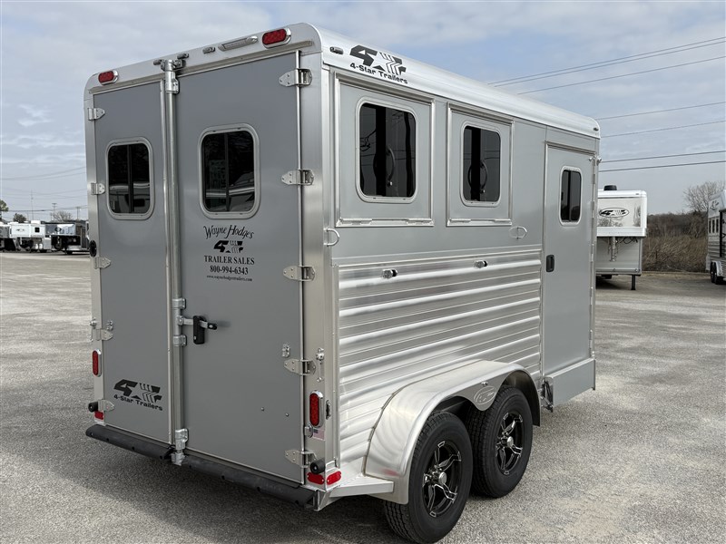 2027 4-star 2 horse slant warmblood