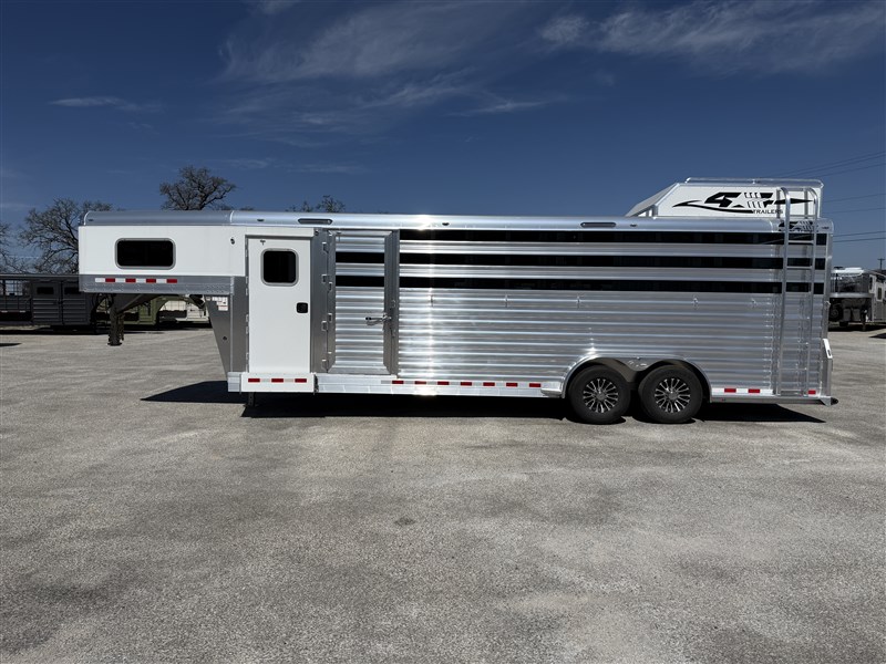 Trailer Photo 6