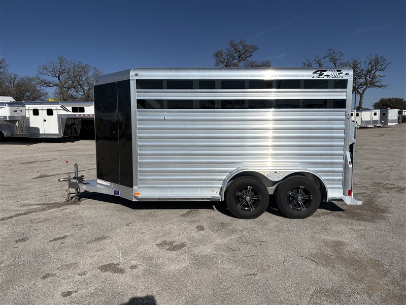 Trailer Photo 13