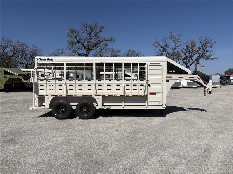 2026 Swift 18' stock combo w/ 2' tack box