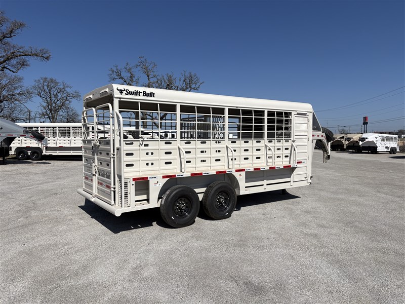 2026 Swift 18' stock combo w/ 2' tack box