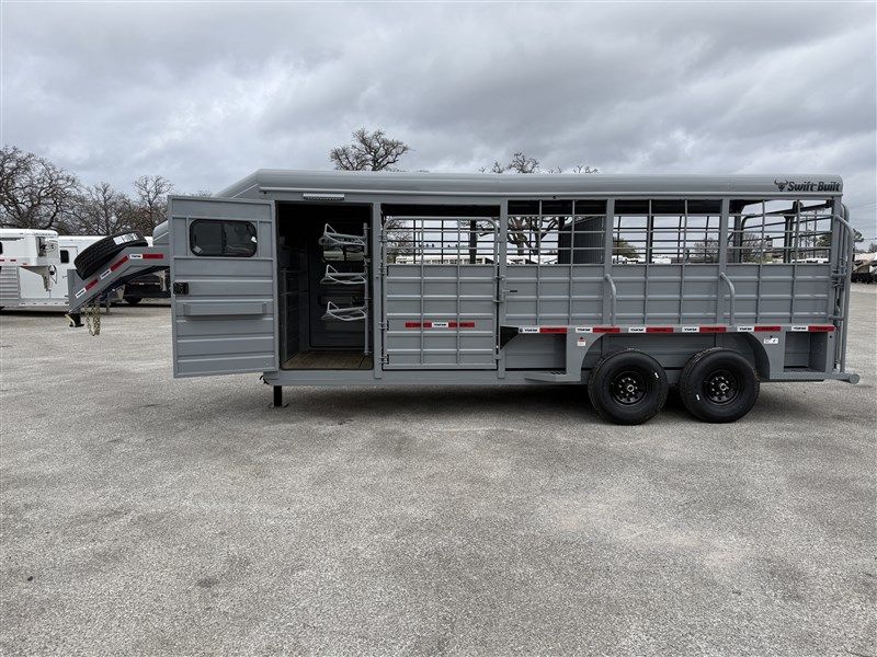 2026 Swift 20' stock combo w/4' tack room