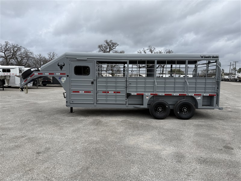 2026 Swift 20' stock combo w/4' tack room