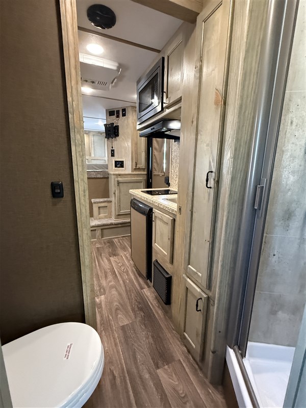2026 Shadow 3 horse living quarters with slide out