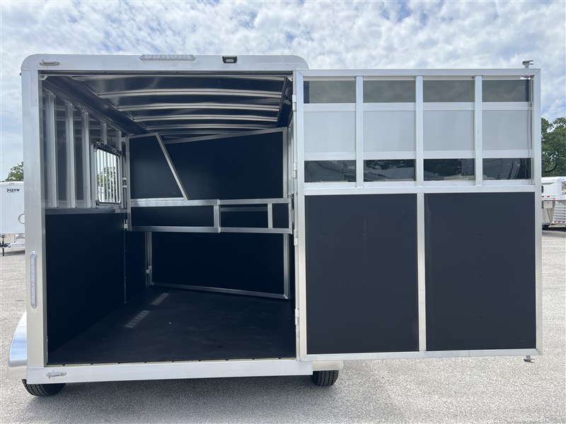 Trailer Photo 7