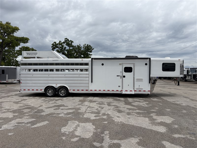 2023 Twister Trailer stock back living quarters