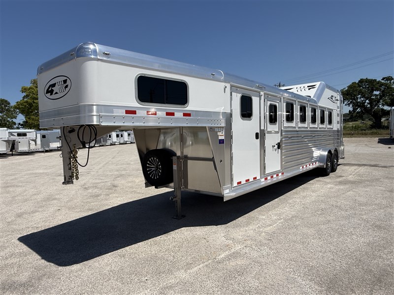 2027 4-star 6 horse gooseneck