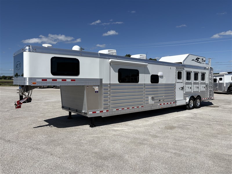 Trailer Photo 23